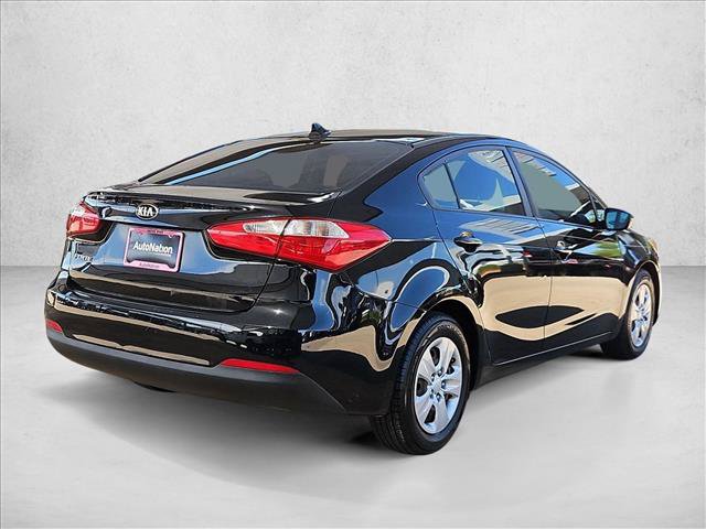Used 2016 Kia Forte LX FWD image 4