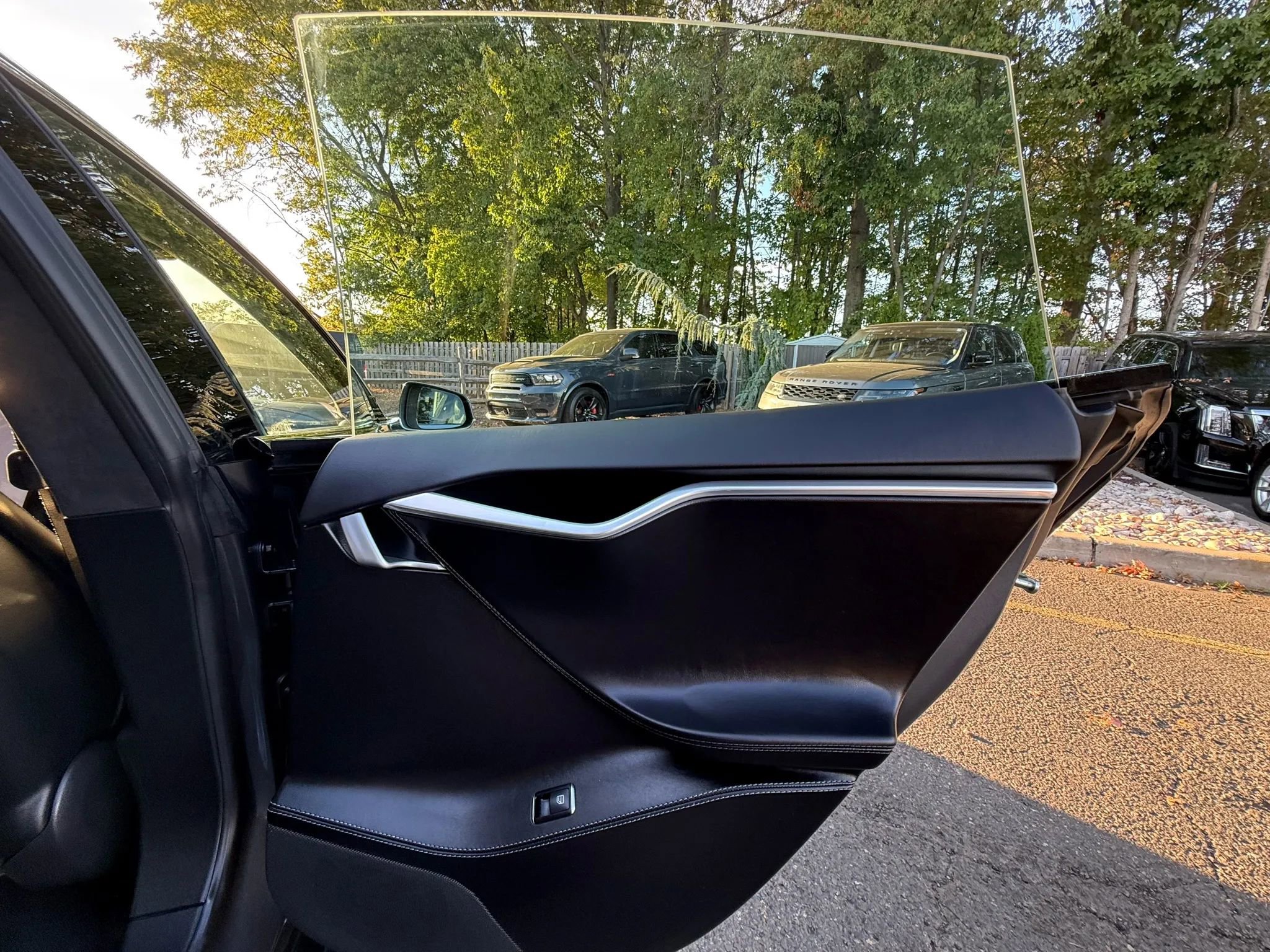 Used 2016 Tesla Model S 75 image 24