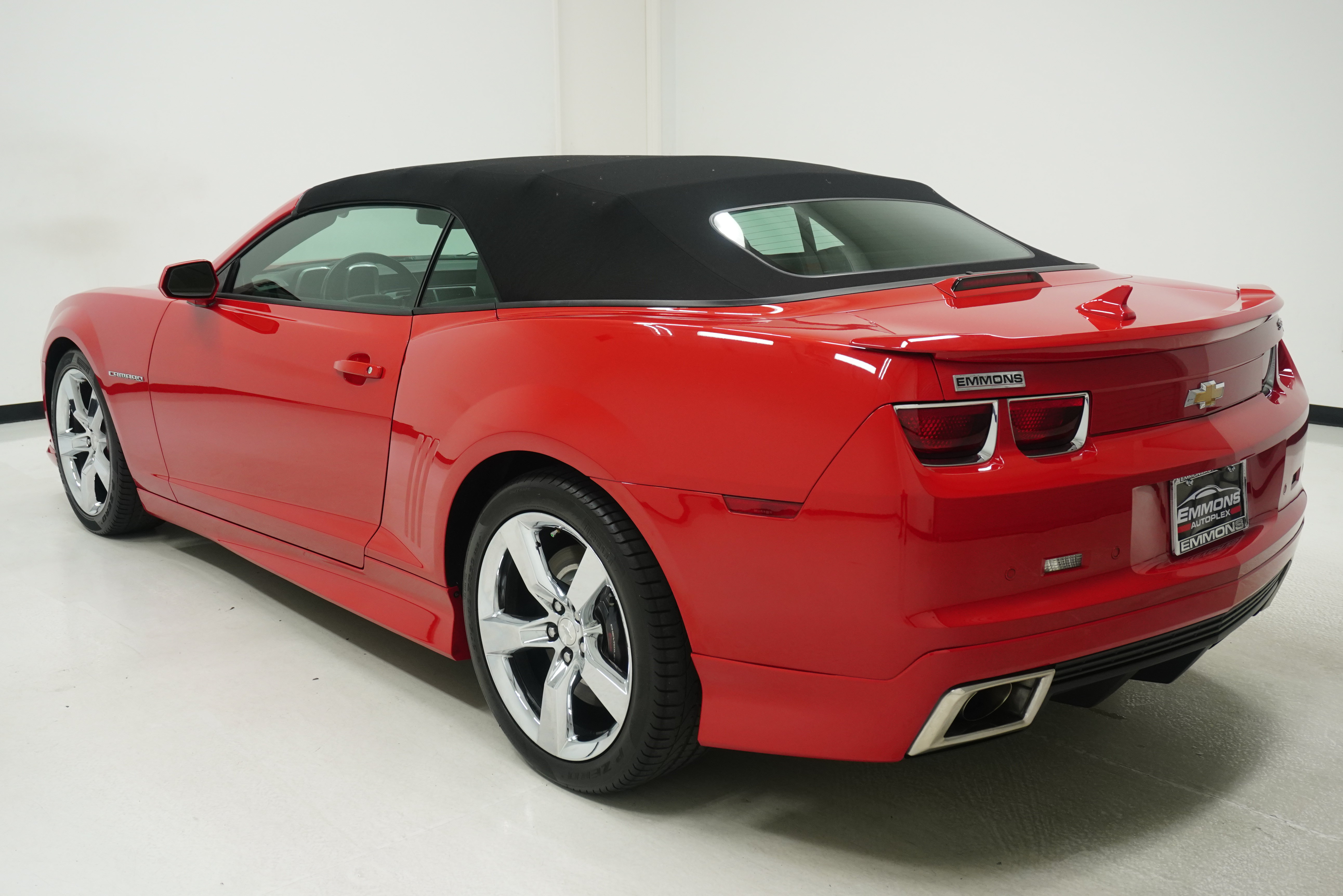 Used 2012 Chevrolet Camaro SS w/ RS Package RWD image 6
