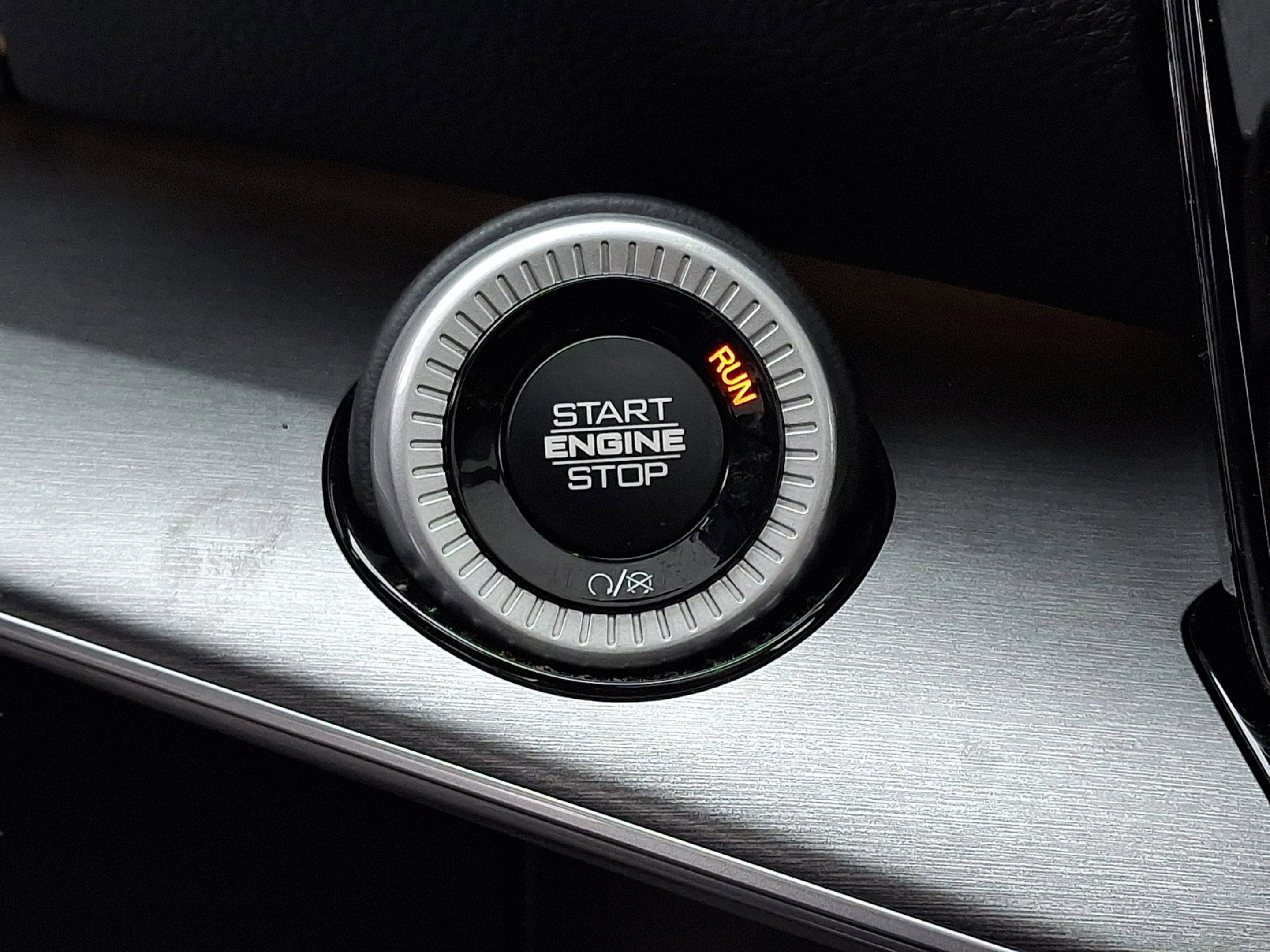 New 2026 Jeep Grand Wagoneer 4WD w/ Premium Group I image 17