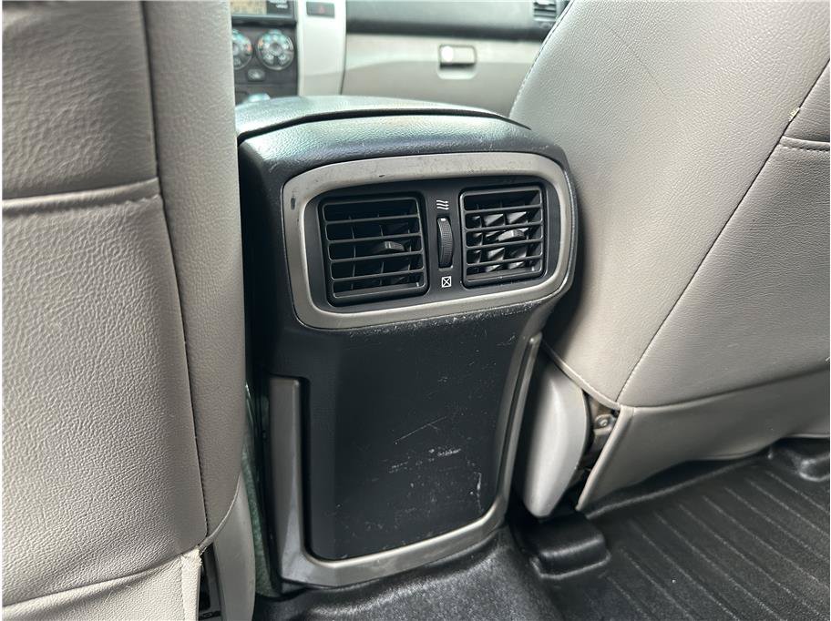 Used 2007 Toyota 4Runner SR5 AWD/4WD image 18
