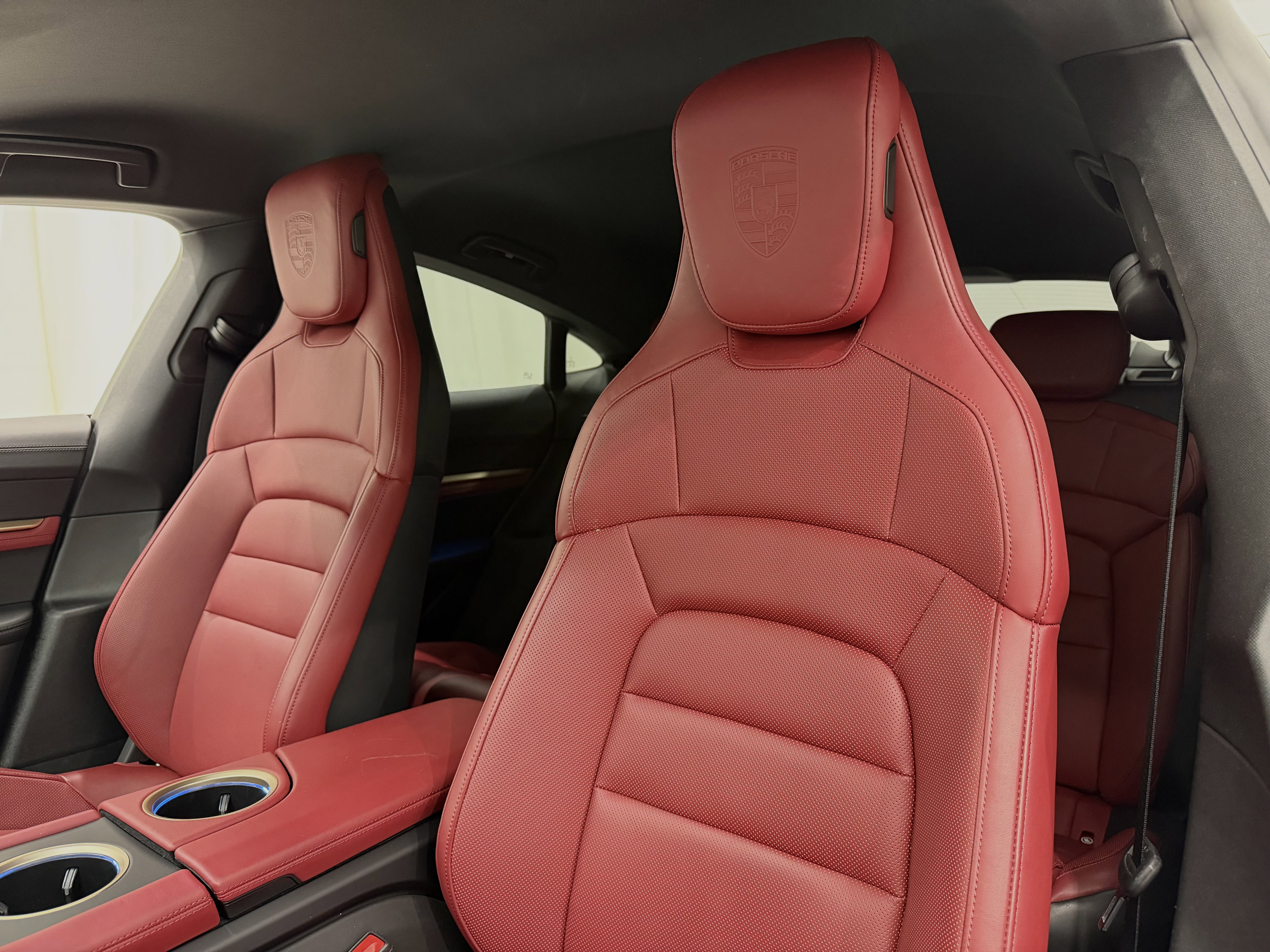 Certified 2023 Porsche Taycan 4S image 5