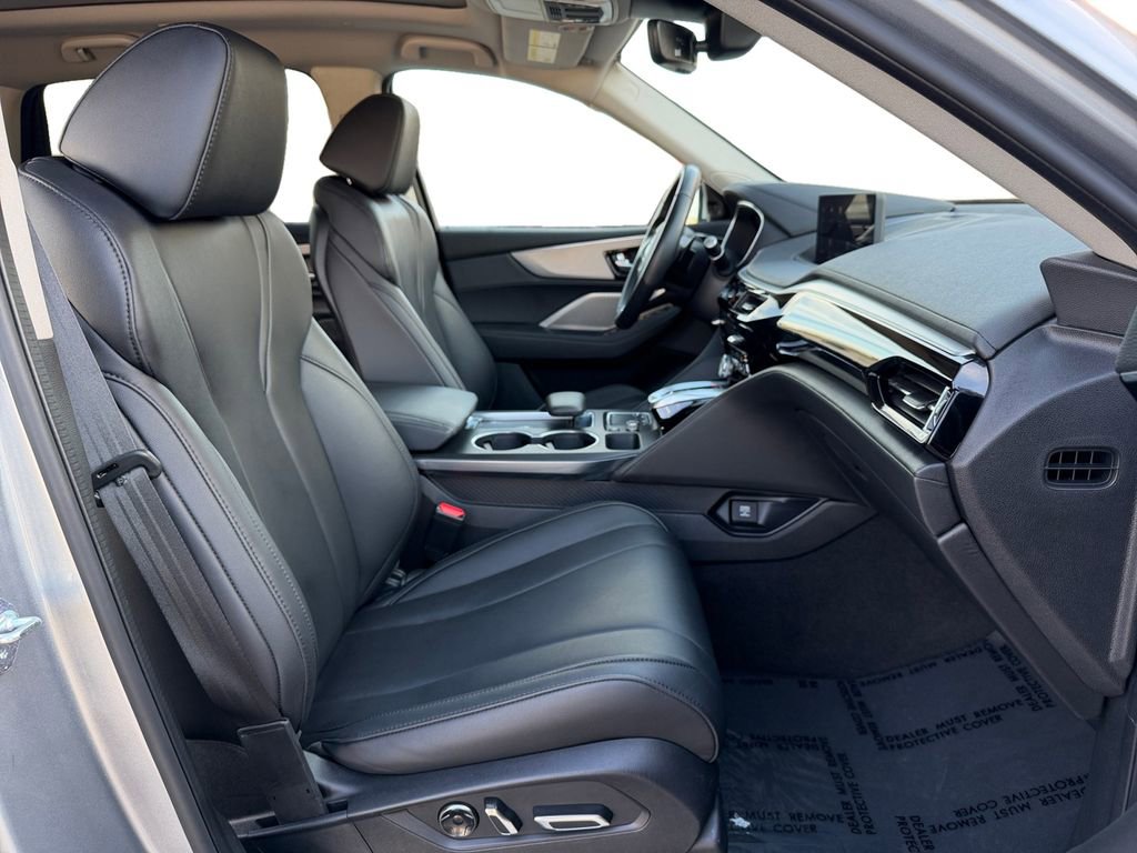 Used 2023 Acura MDX SH-AWD image 18