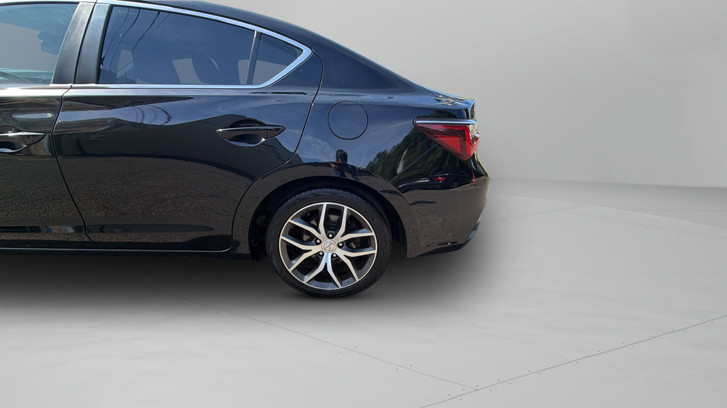 Used 2020 Acura ILX w/ Premium Package FWD image 34