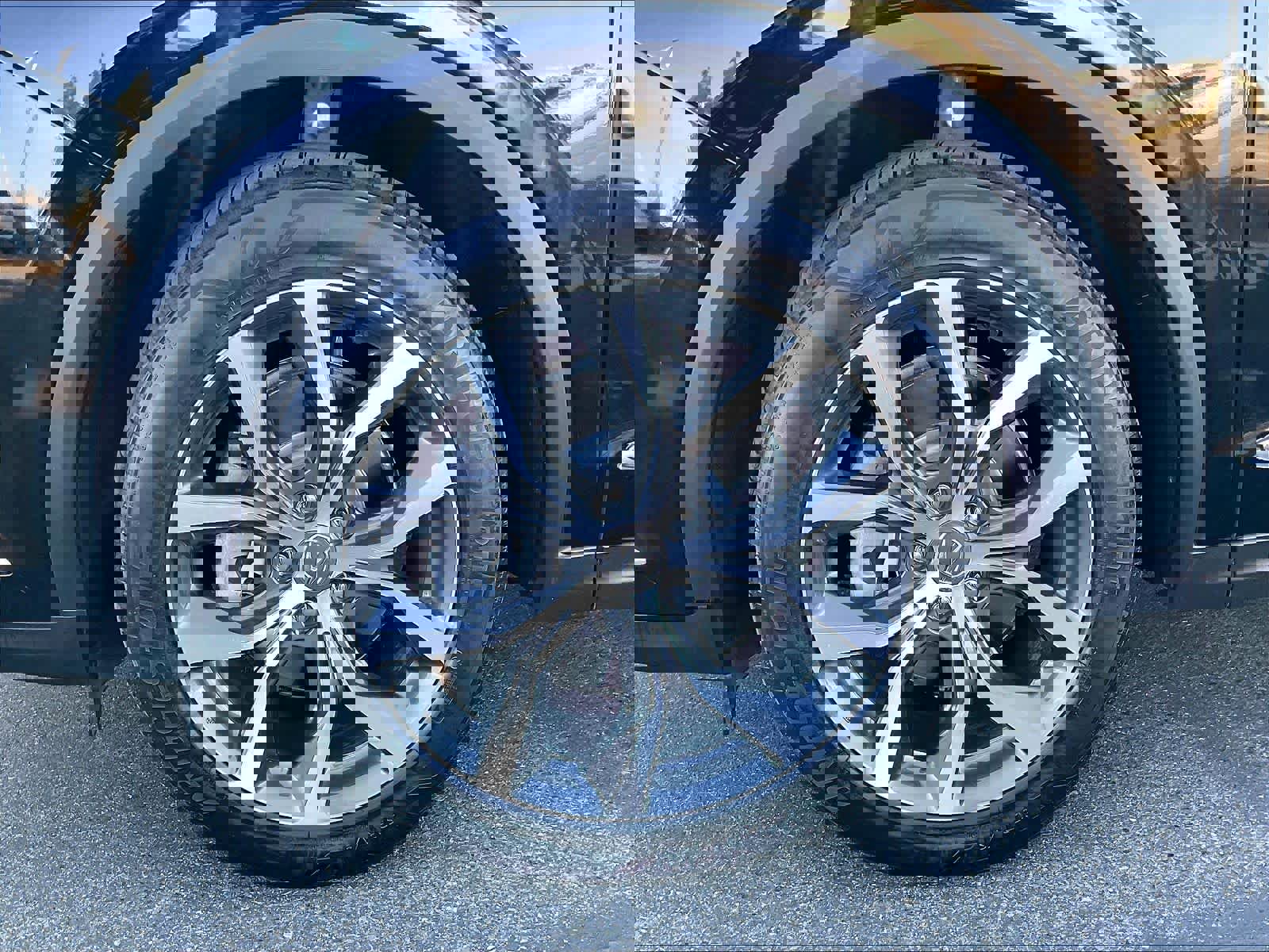 Used 2023 Acura MDX FWD w/ Technology Package image 12