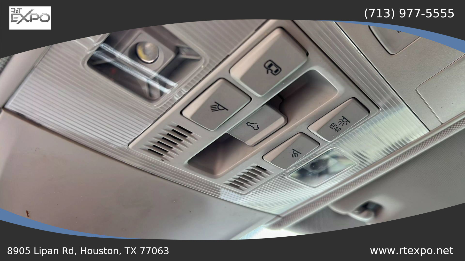 Used 2020 Volkswagen Tiguan SEL image 51