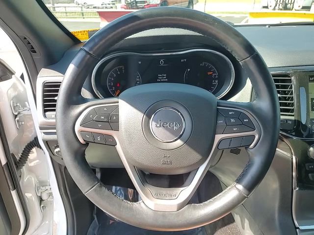 Used 2022 Jeep Grand Cherokee Limited image 16