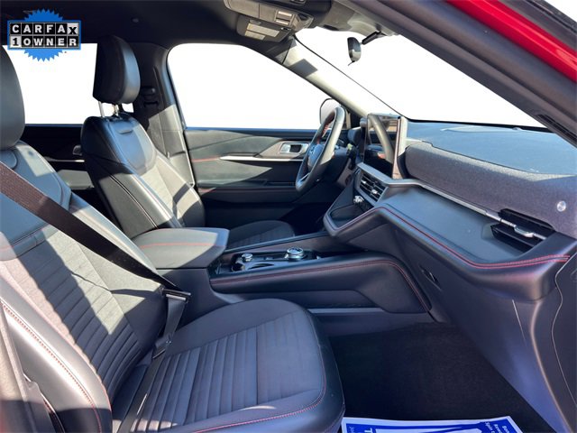 Used 2025 Ford Explorer ST-Line image 15