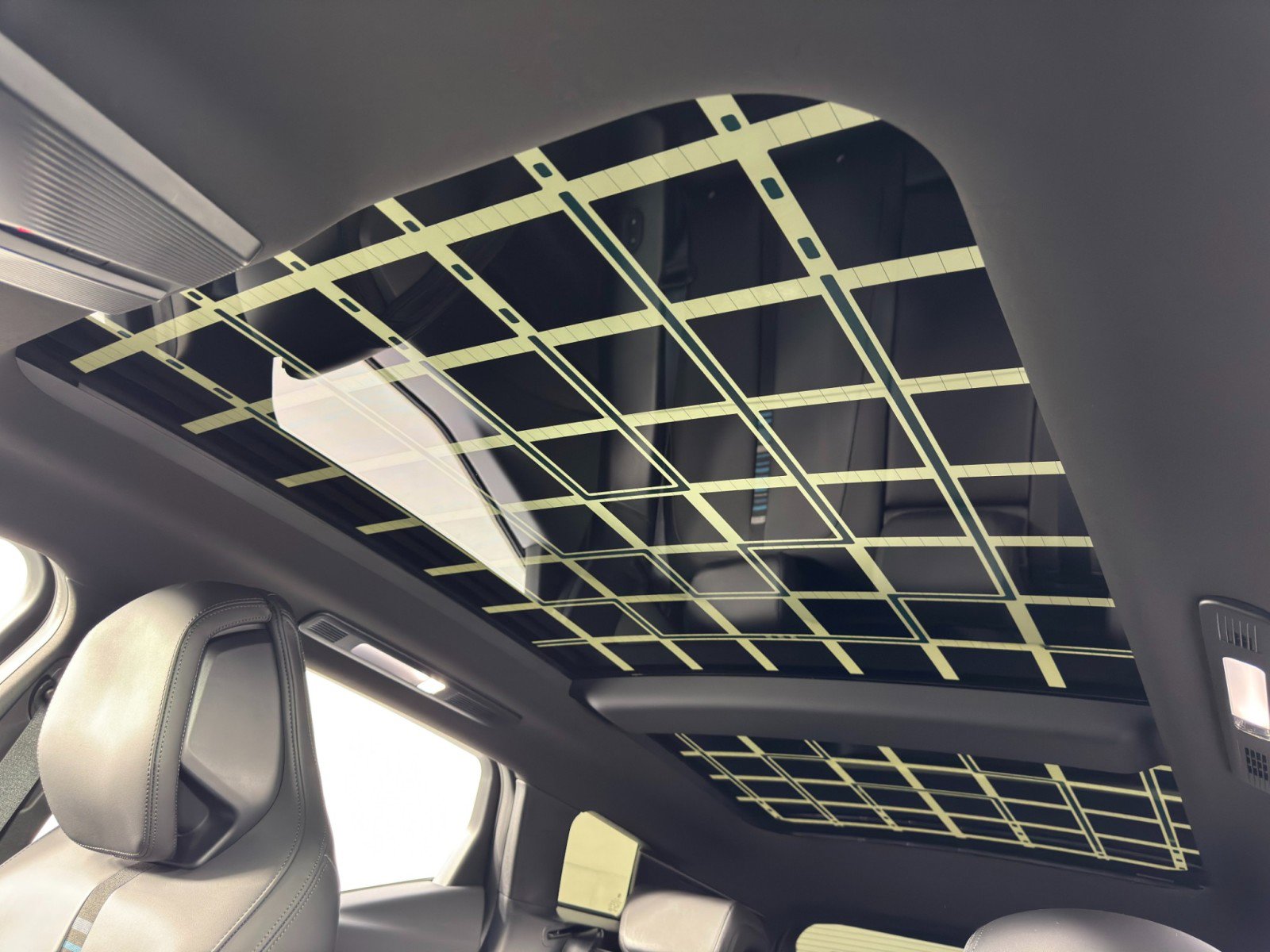 Used 2023 Fisker Ocean One image 10