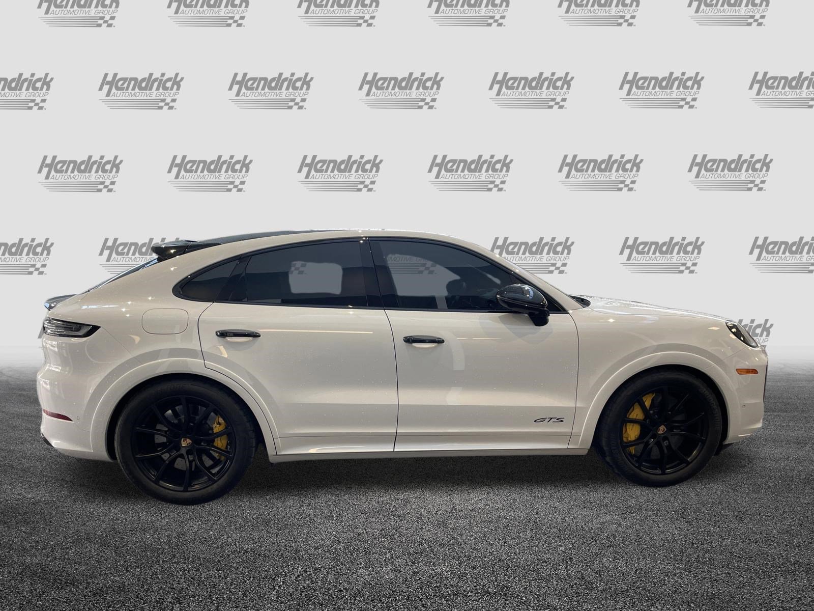 Used 2026 Porsche Cayenne GTS image 11
