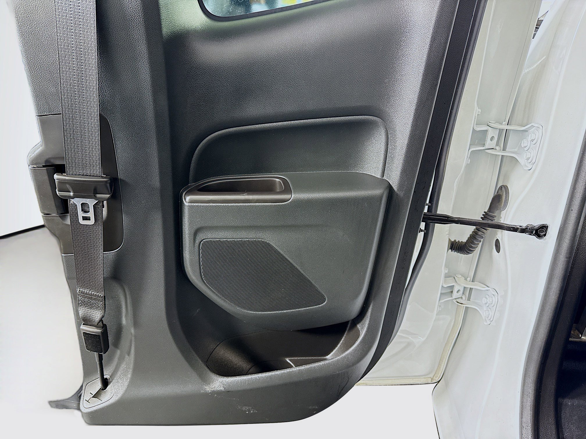 Used 2022 Chevrolet Colorado LT w/ Fleet Safety Package image 27