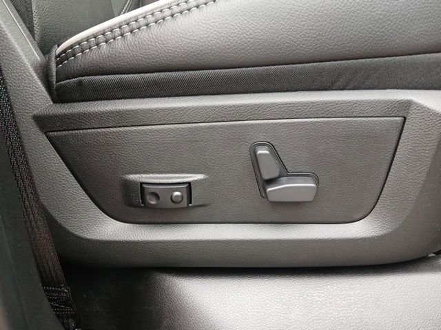 New 2026 RAM 4500 Laramie w/ Laramie Trim Package image 28