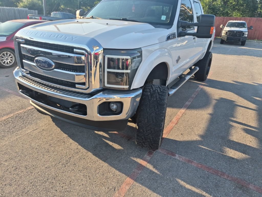 Used 2016 Ford F250 Lariat w/ Lariat Interior Package AWD/4WD image 4