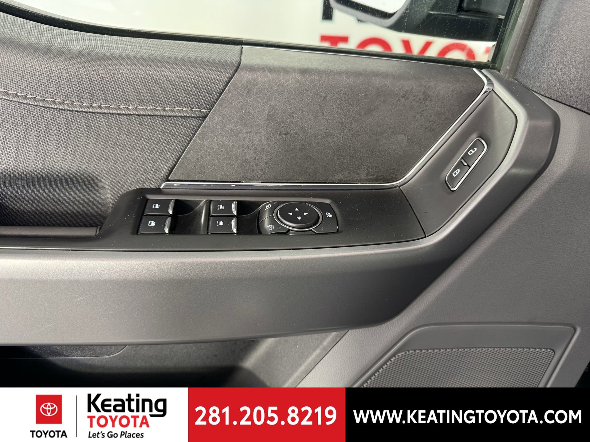 Used 2025 Ford F150 XLT w/ Equipment Group 301A Standard image 12