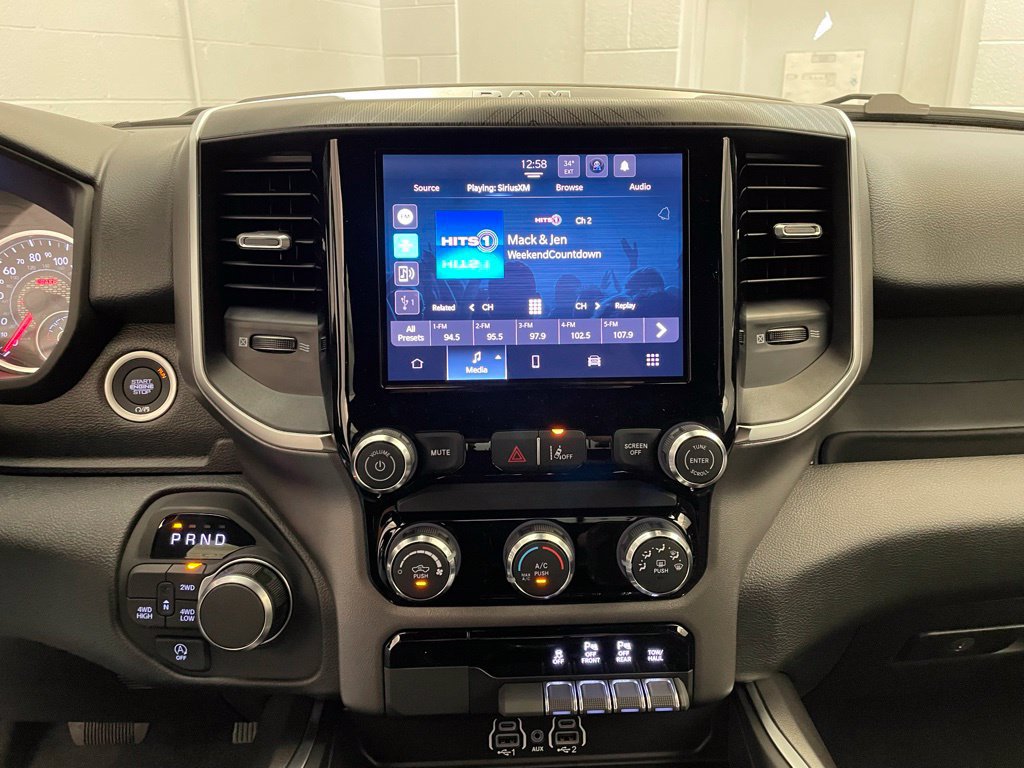 New 2026 RAM 1500 Express AWD/4WD image 13
