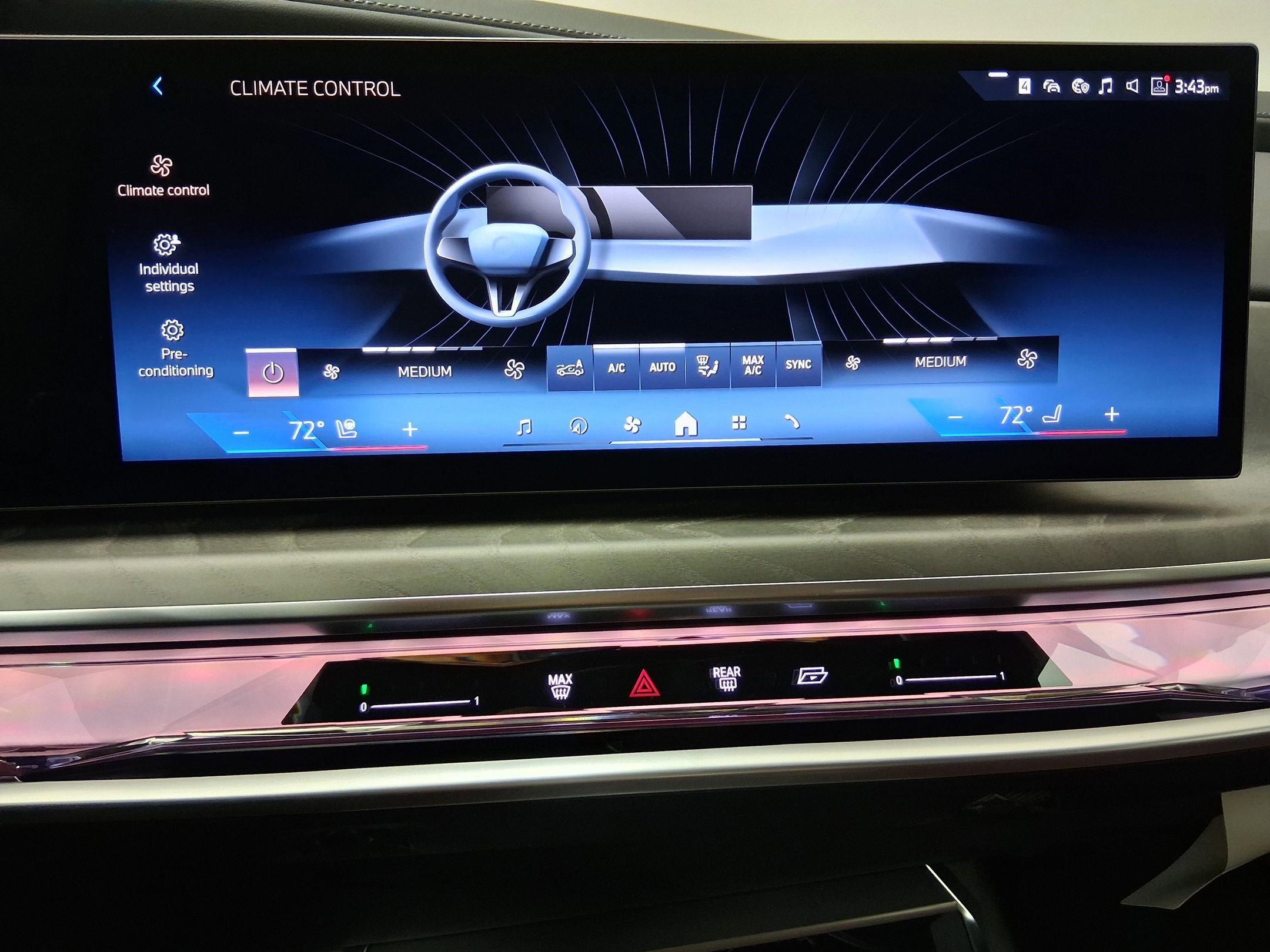 New 2026 BMW 750e xDrive w/ Premium Package AWD/4WD image 22