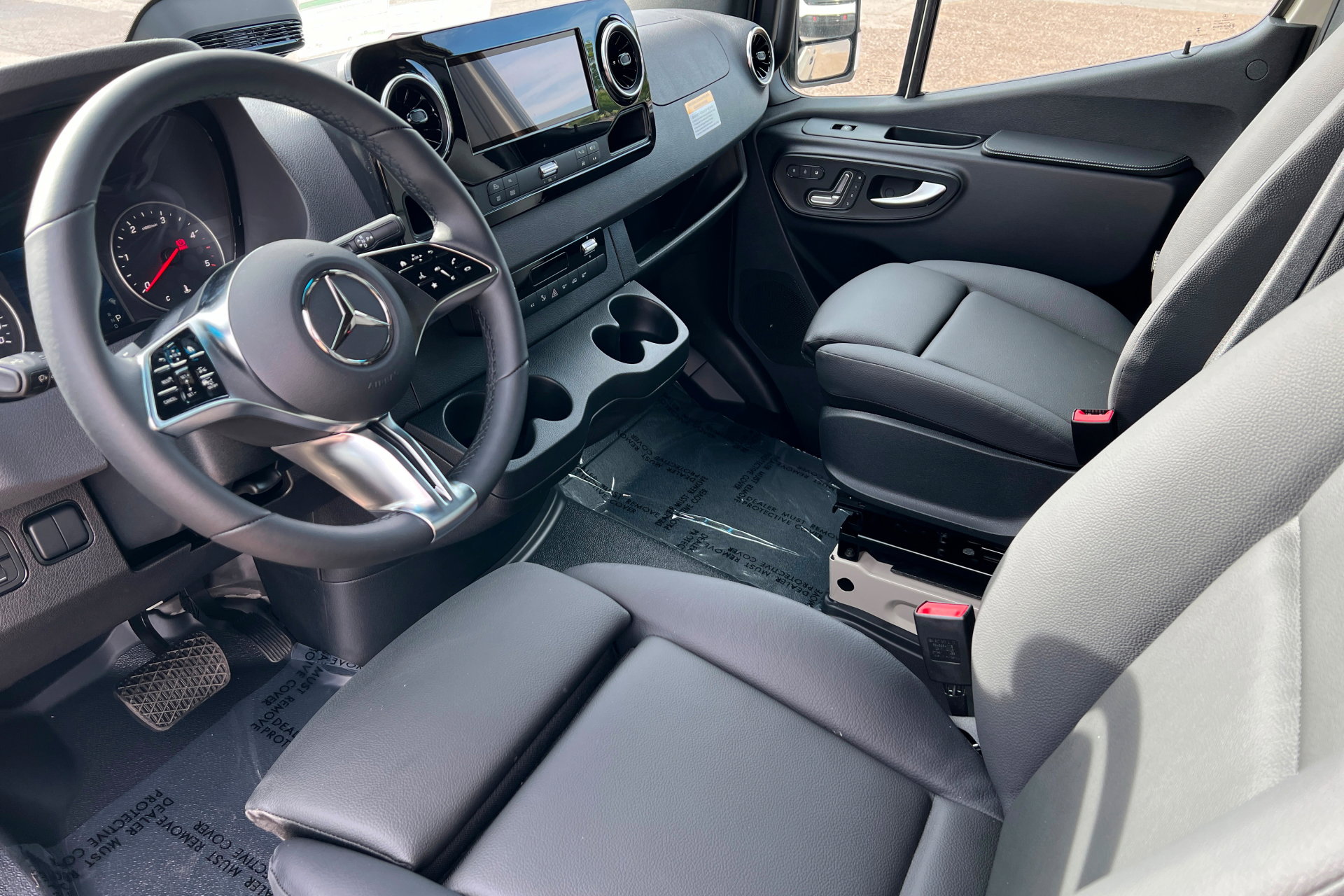 New 2026 Mercedes-Benz Sprinter 2500 image 14