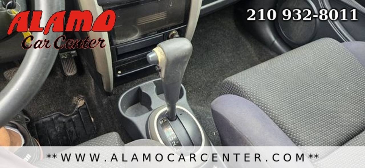 Used 2005 Scion xA FWD image 38