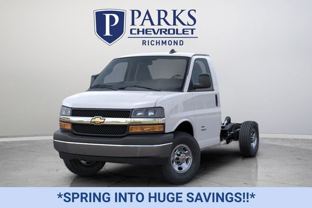 New 2025 Chevrolet Express 3500 w/ Power Convenience Package image 8