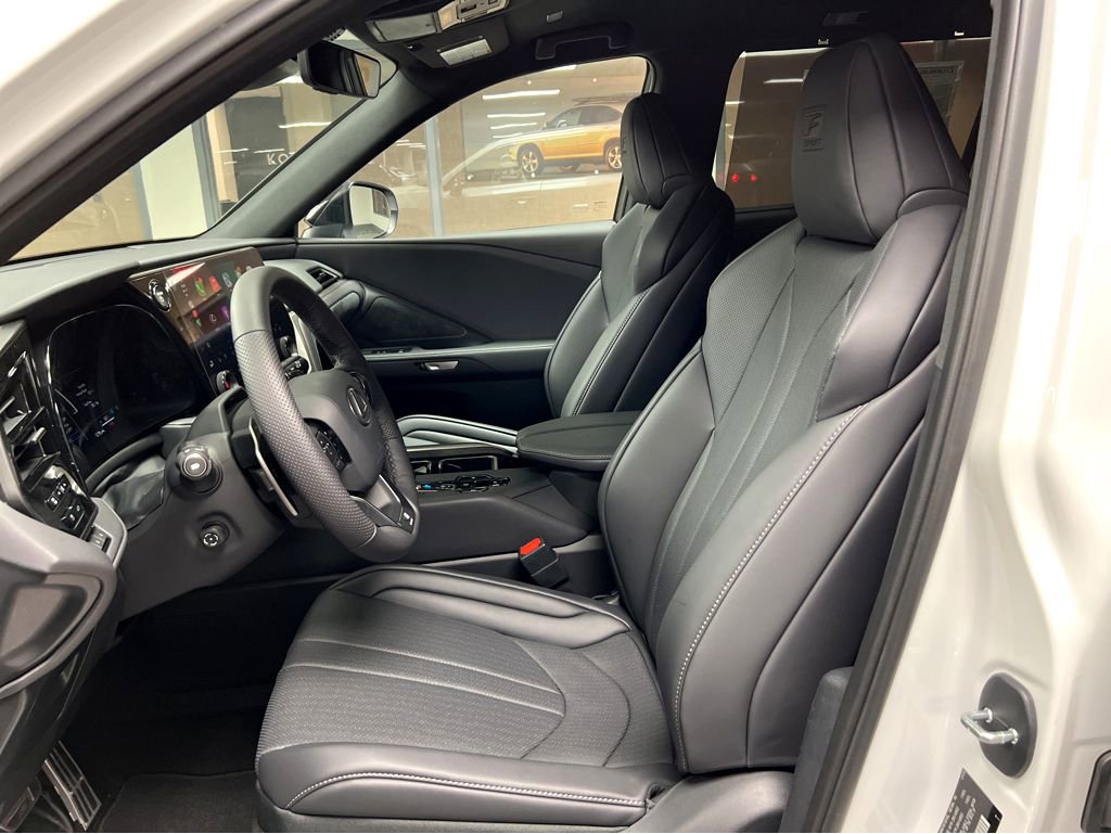 New 2026 Lexus TX 500h AWD image 9