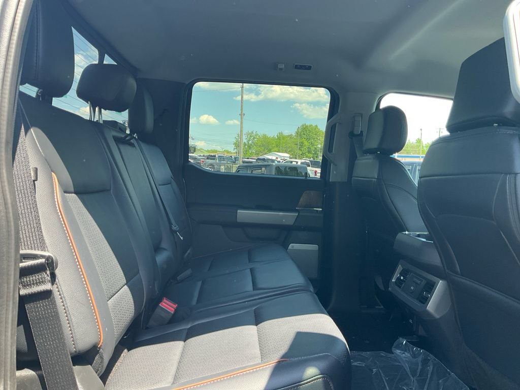 New 2026 Ford F250 Lariat w/ Chrome Package AWD/4WD image 13