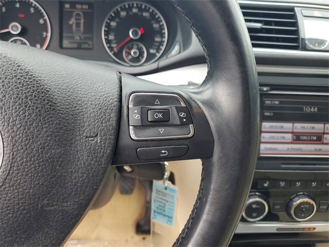 Used 2012 Volkswagen Passat 2.5 SE image 15