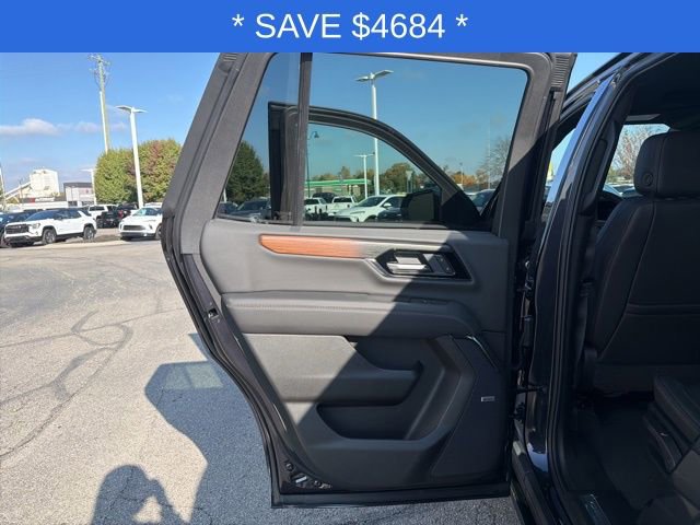 New 2026 GMC Yukon Denali w/ Sun & Power Step Package image 25