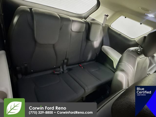 Used 2024 Kia Carnival SX Prestige FWD image 34