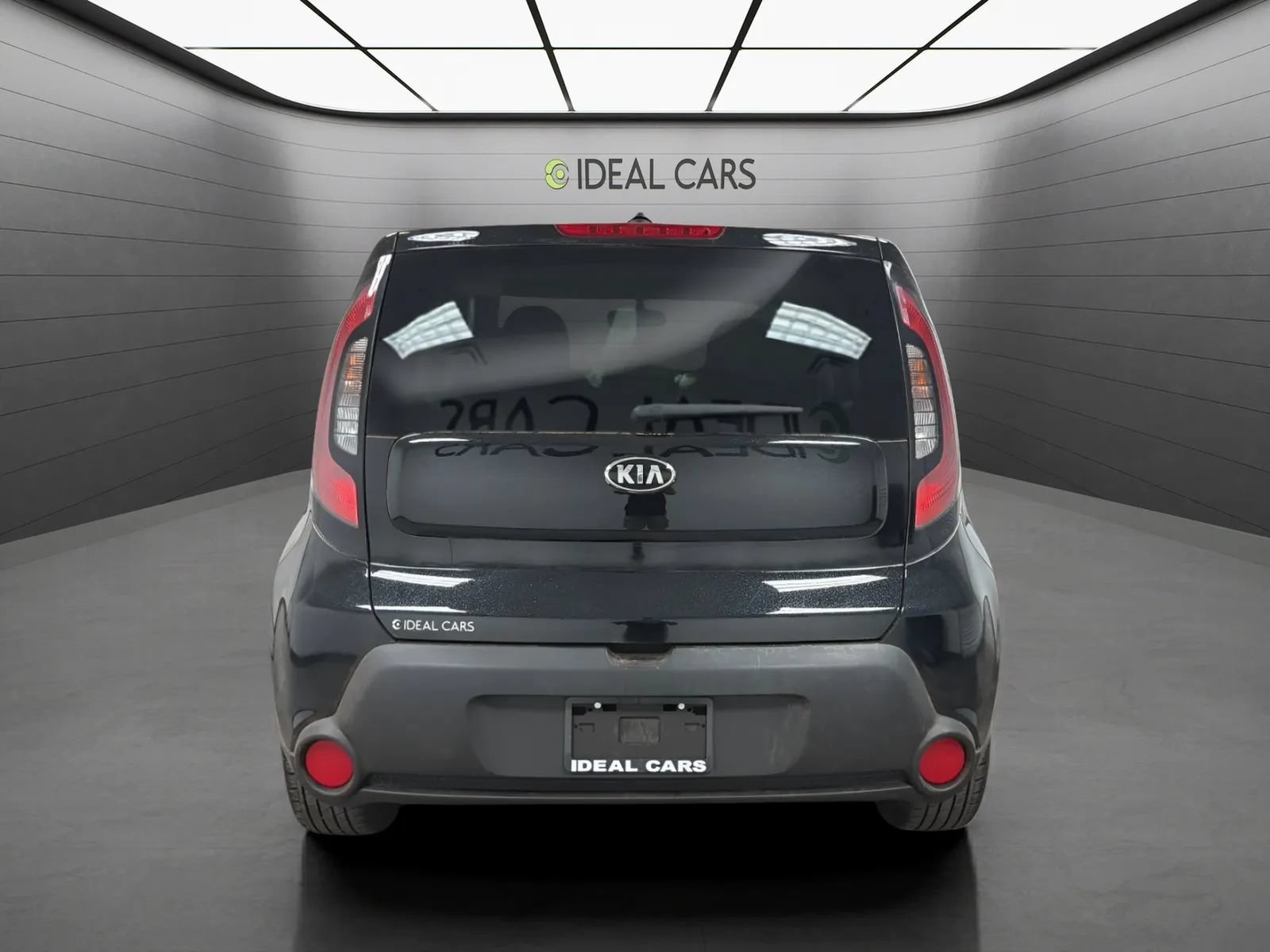 Used 2015 Kia Soul + FWD image 6