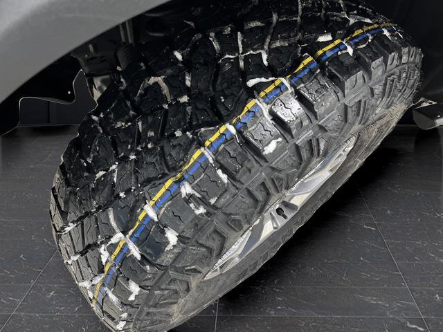 Used 2025 Ford Bronco Badlands image 35