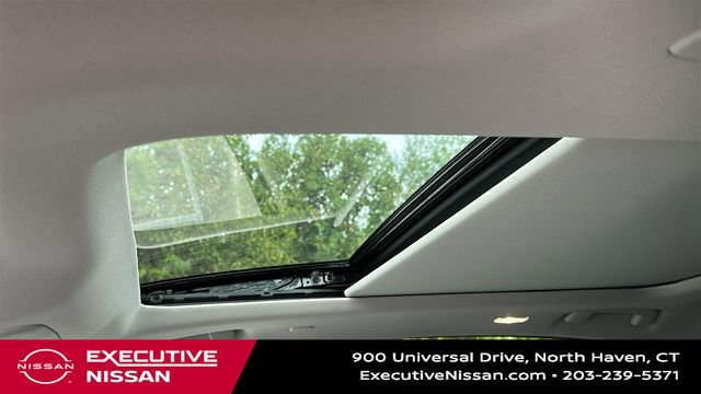 New 2025 Nissan Murano SL AWD/4WD image 12