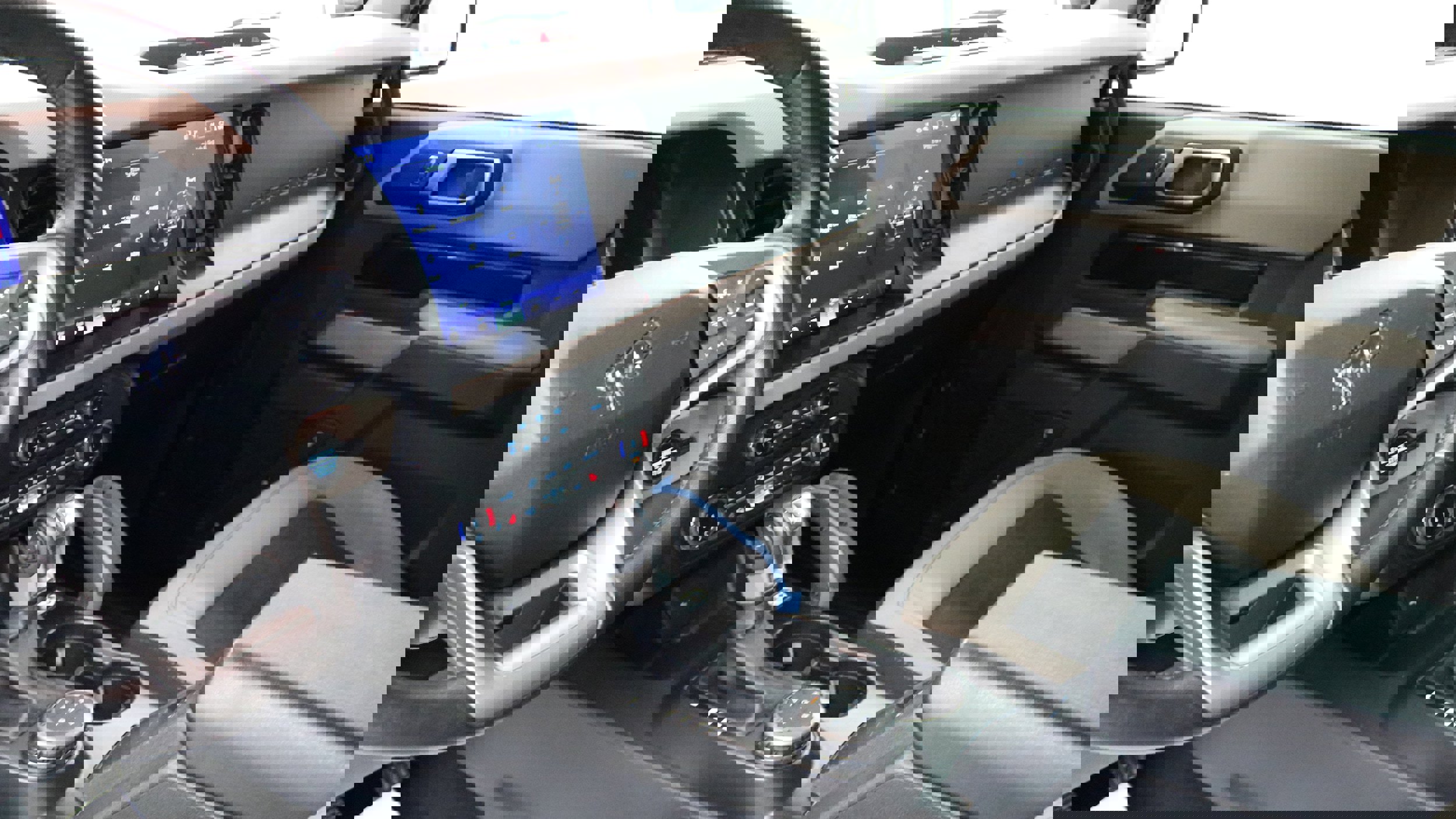 Used 2022 Ford Bronco Wildtrak image 23