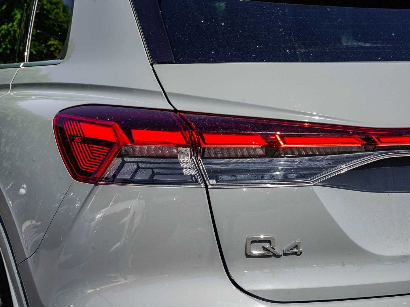 Used 2023 Audi Q4 e-tron Premium Plus w/ Premium Plus RWD image 9