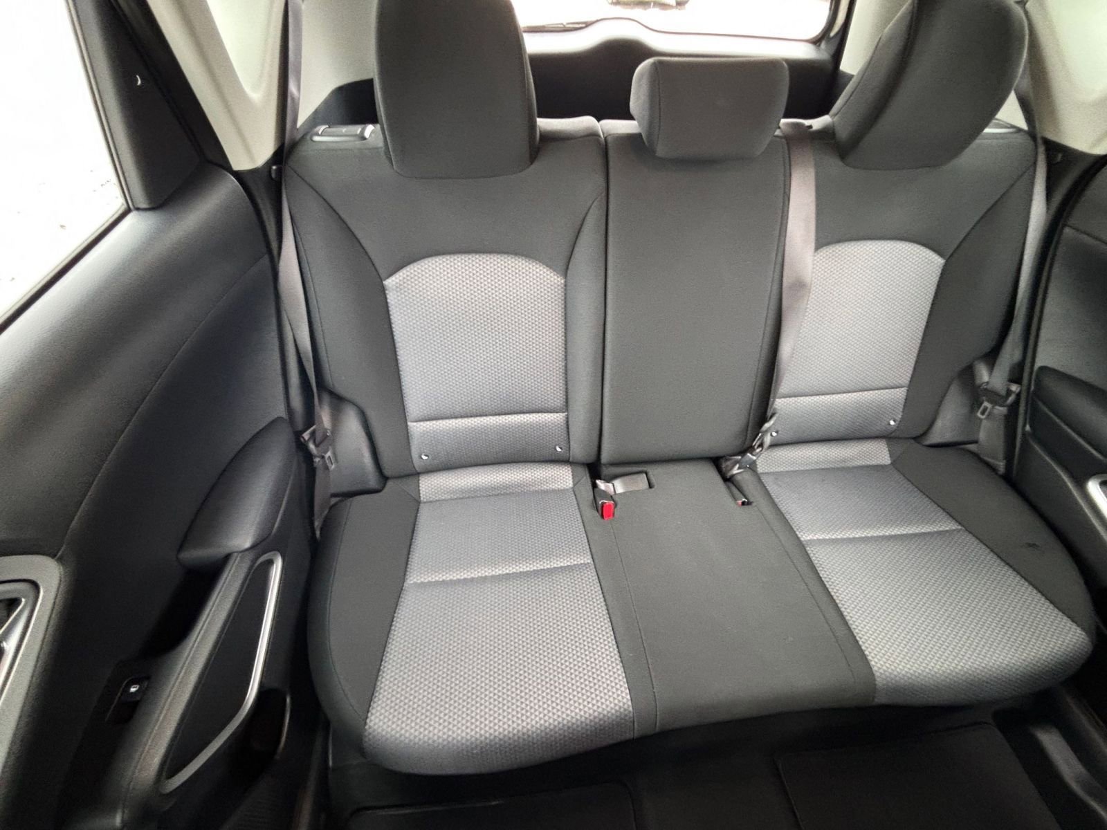 Used 2025 Kia Soul LX w/ LX Technology Package image 37