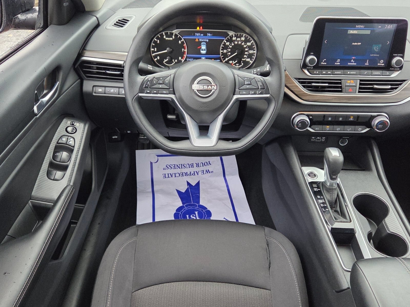 Used 2025 Nissan Altima 2.5 SV FWD image 7