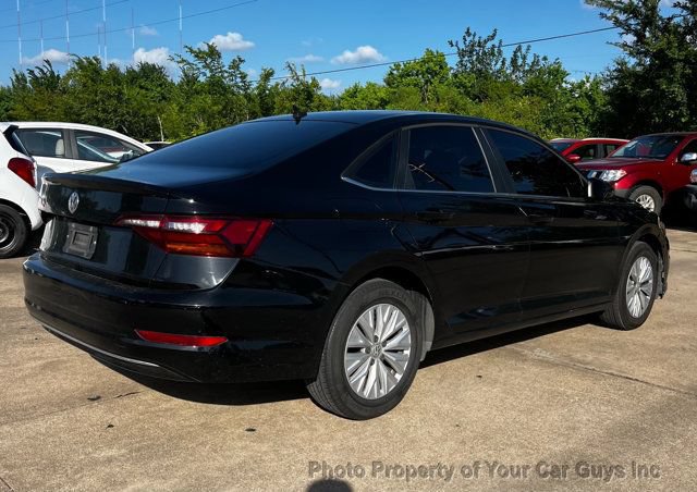 Used 2019 Volkswagen Jetta FWD image 6