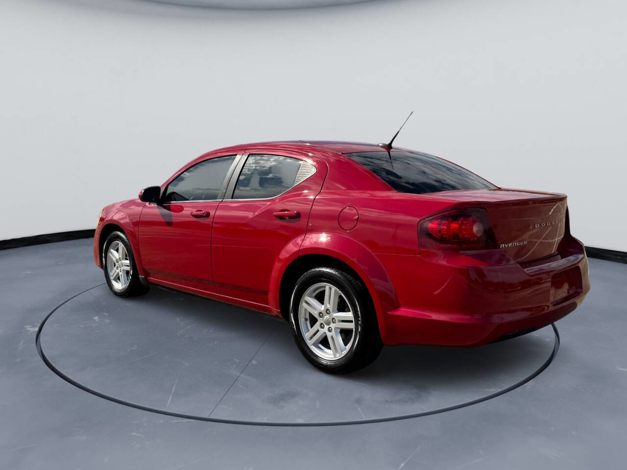 Used 2011 Dodge Avenger Mainstreet w/ Cold Weather Group image 8