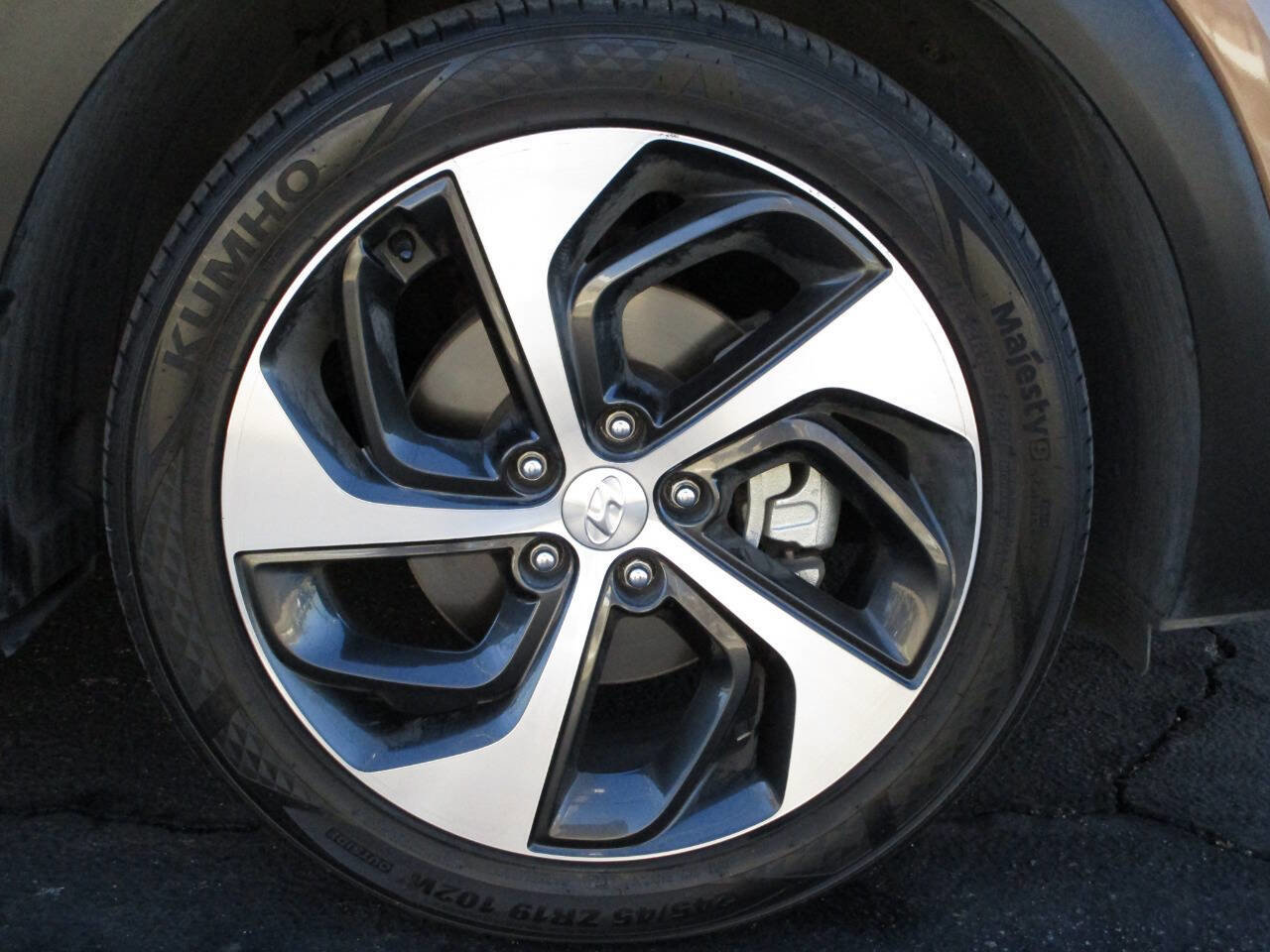 Used 2016 Hyundai Tucson Sport image 22