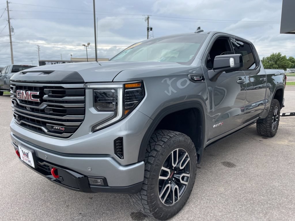 Used 2026 GMC Sierra 1500 AT4 w/ AT4 Premium Package AWD/4WD image 7