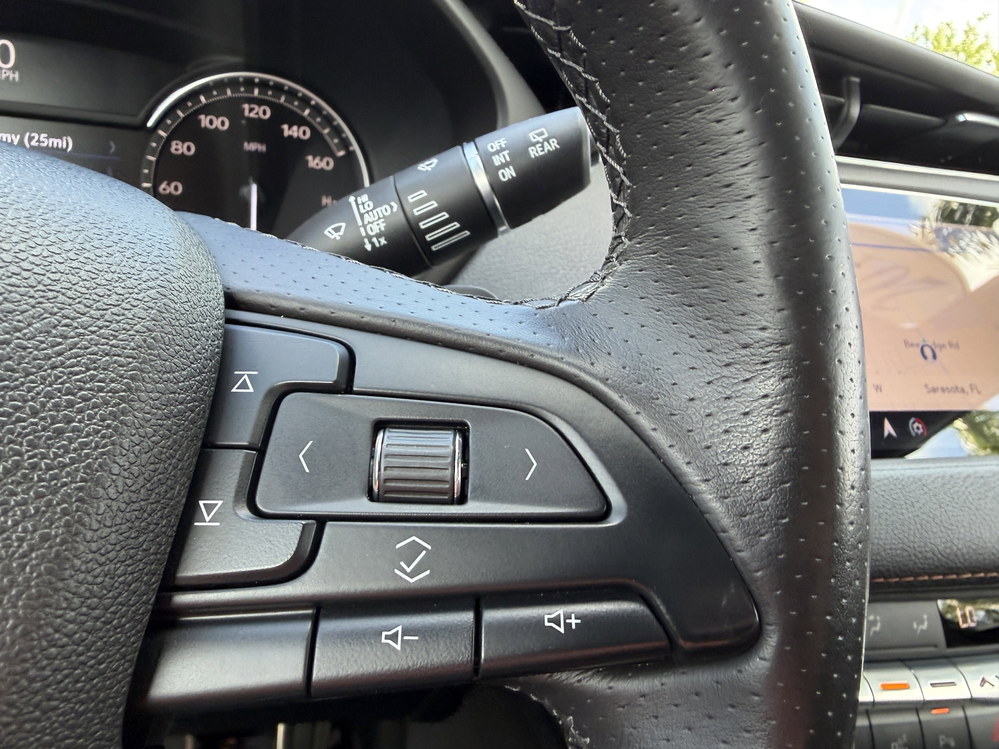 Used 2019 Cadillac XT4 Sport image 30