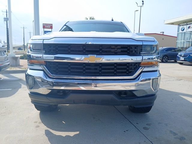 Used 2018 Chevrolet Silverado 1500 LT w/ All Star Edition AWD/4WD image 2