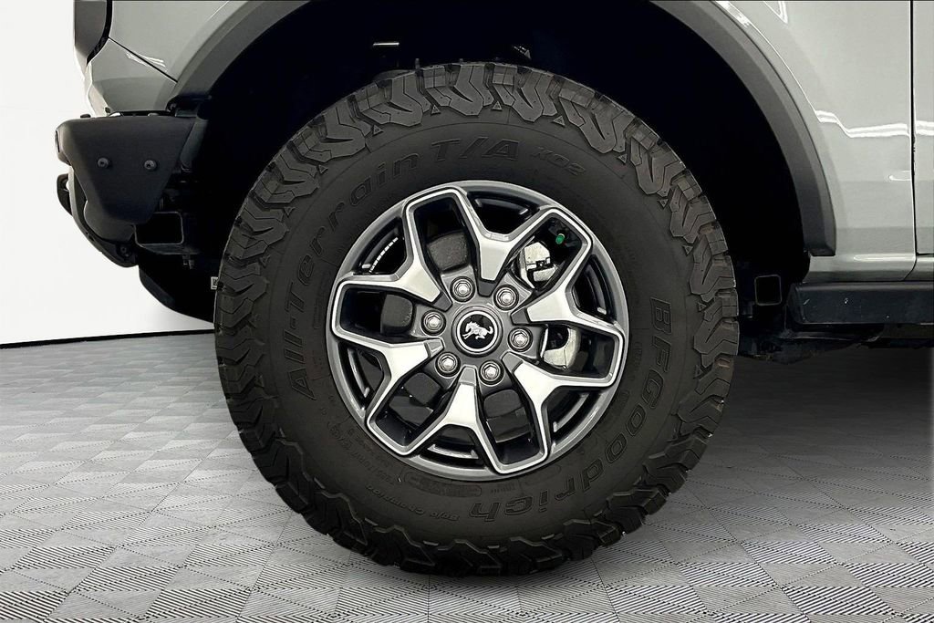 Certified 2023 Ford Bronco Badlands AWD/4WD image 9