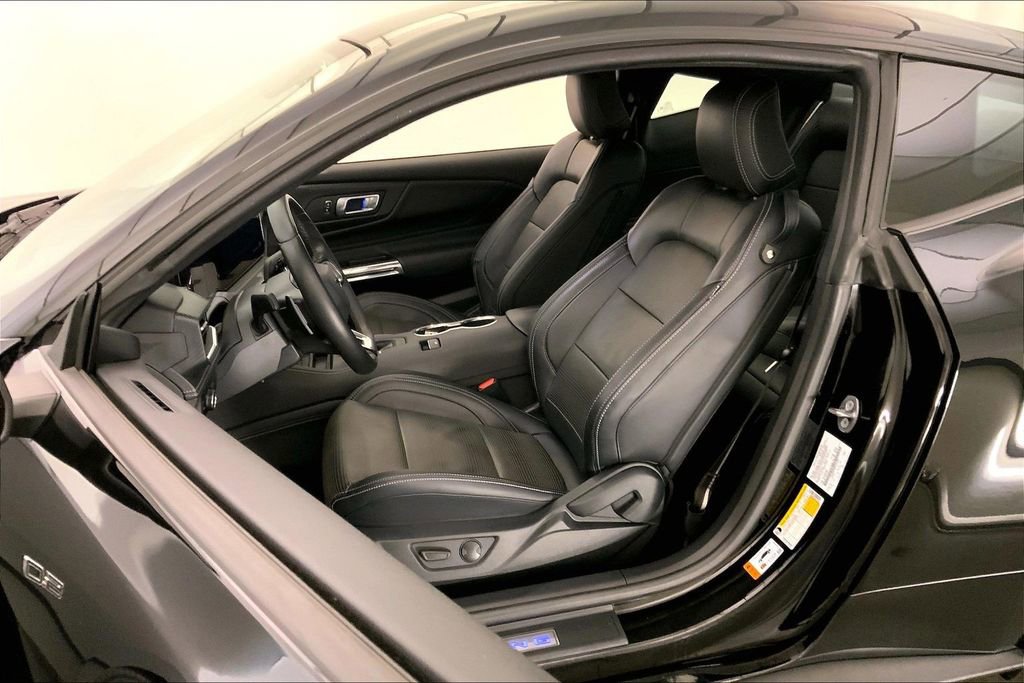 Used 2024 Ford Mustang GT Premium image 13