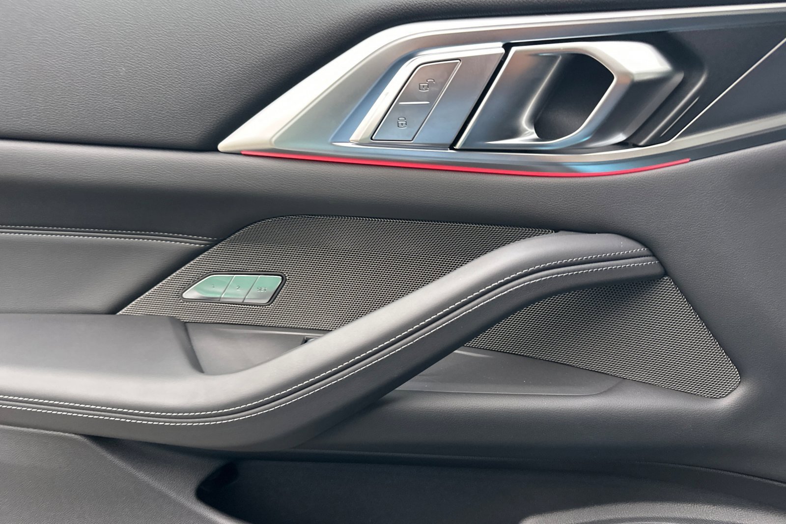 New 2026 BMW M4 Competition w/ Executive Package image 8