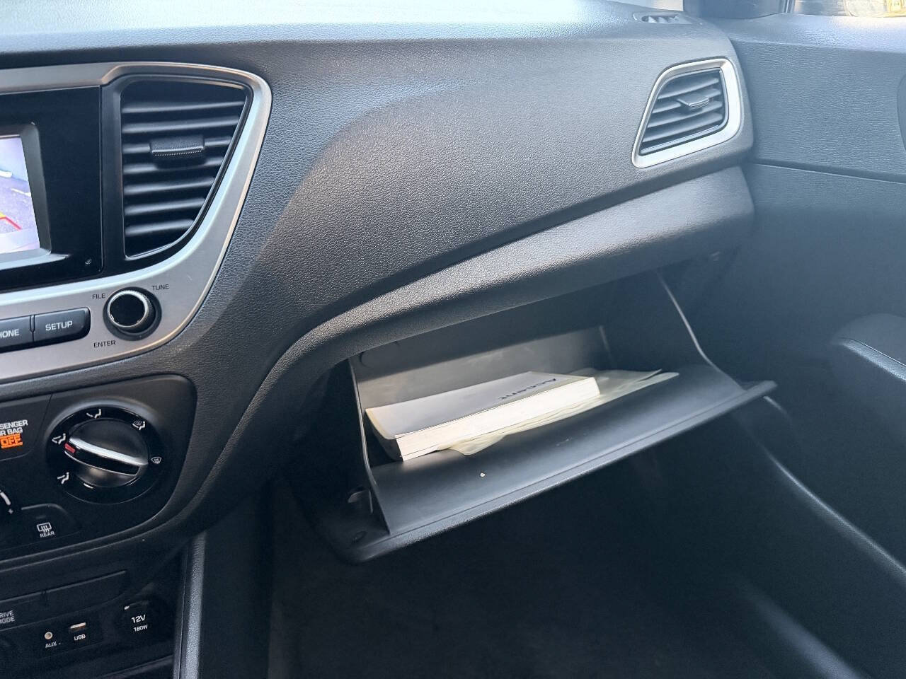 Used 2019 Hyundai Accent SE FWD image 16