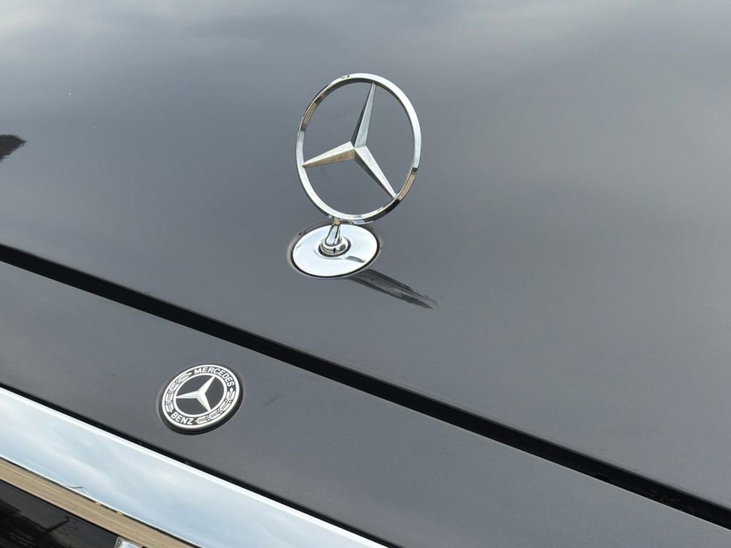 Used 2022 Mercedes-Benz S 580 4MATIC Sedan w/ Rear Seat Package image 13