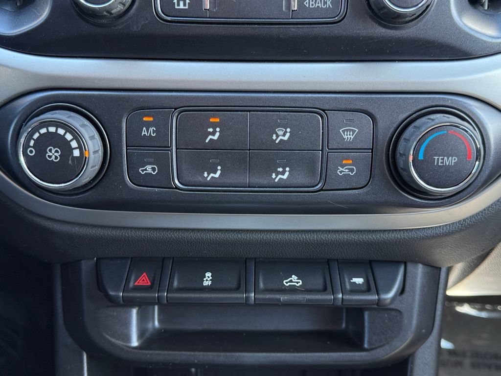 Used 2021 Chevrolet Colorado LT w/ Redline Special Edition AWD/4WD image 16
