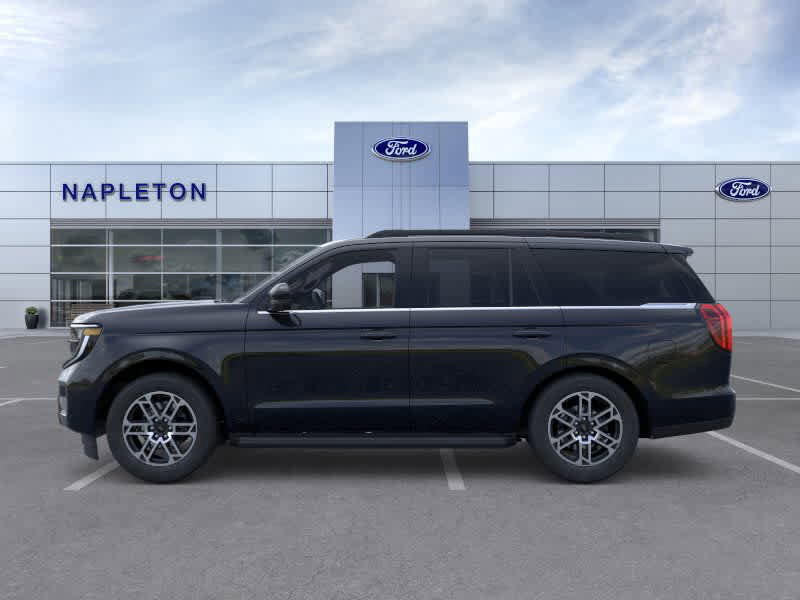 New 2025 Ford Expedition Active image 3