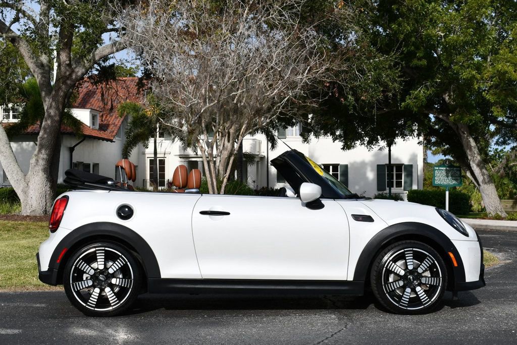 Used 2023 MINI Cooper S image 7