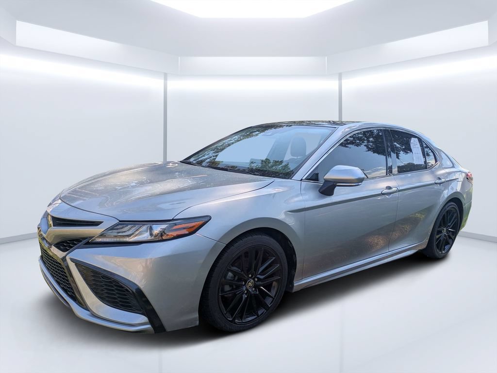 Used 2022 Toyota Camry XSE w/ Navigation Package FWD image 7